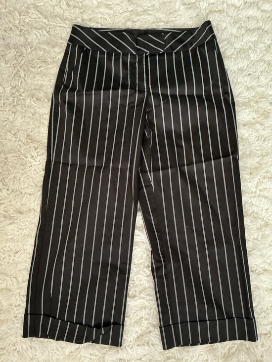 bebe Pants - Y2K bebe Black White Stripe Capri Pants